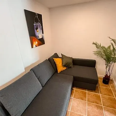 Old Fisherman's Corner 12 - Centro Old Town Apartment *